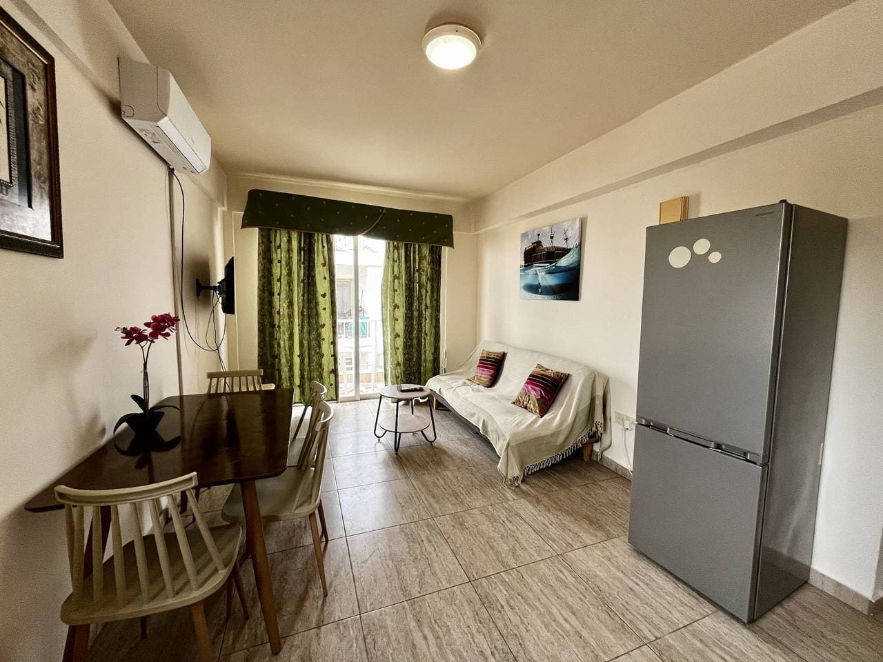 101 An -Chill n' Joy Apartment 1