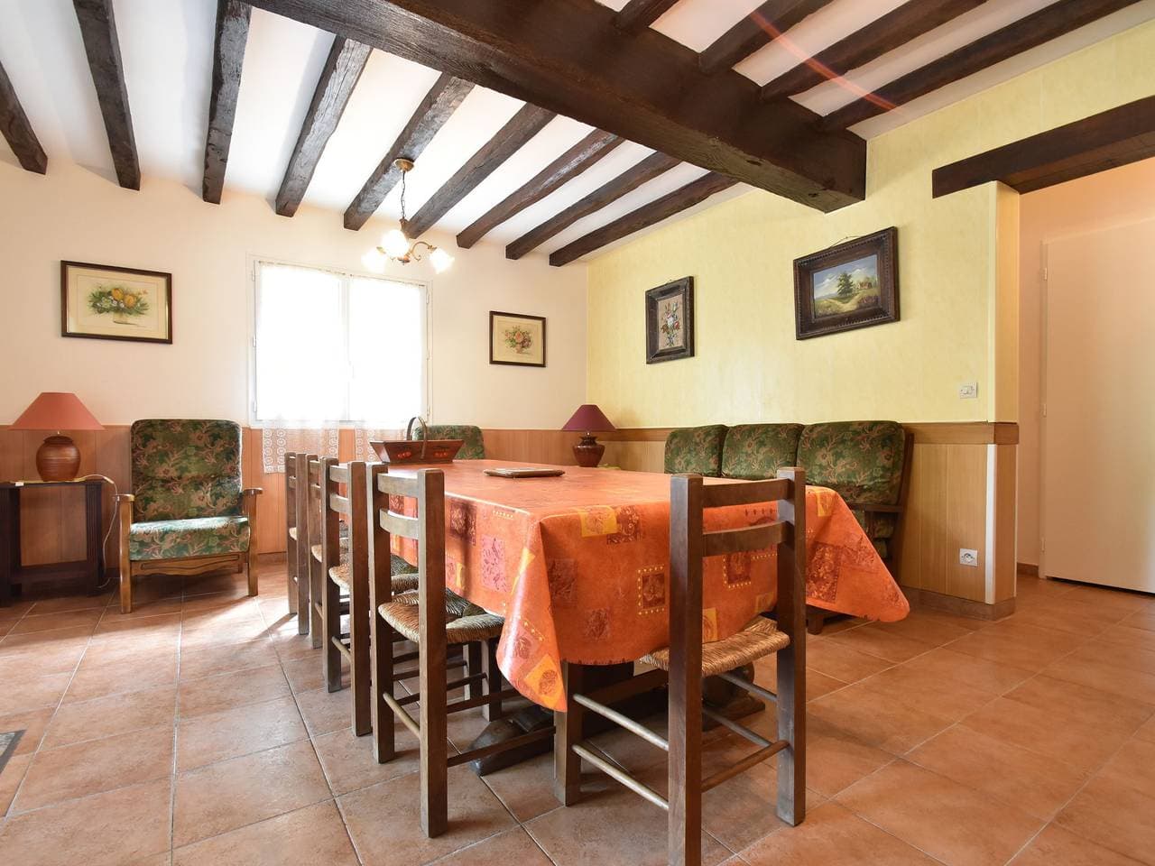 Foto 4 von 40: Charmantes Ferienhaus mit Pool und Teich