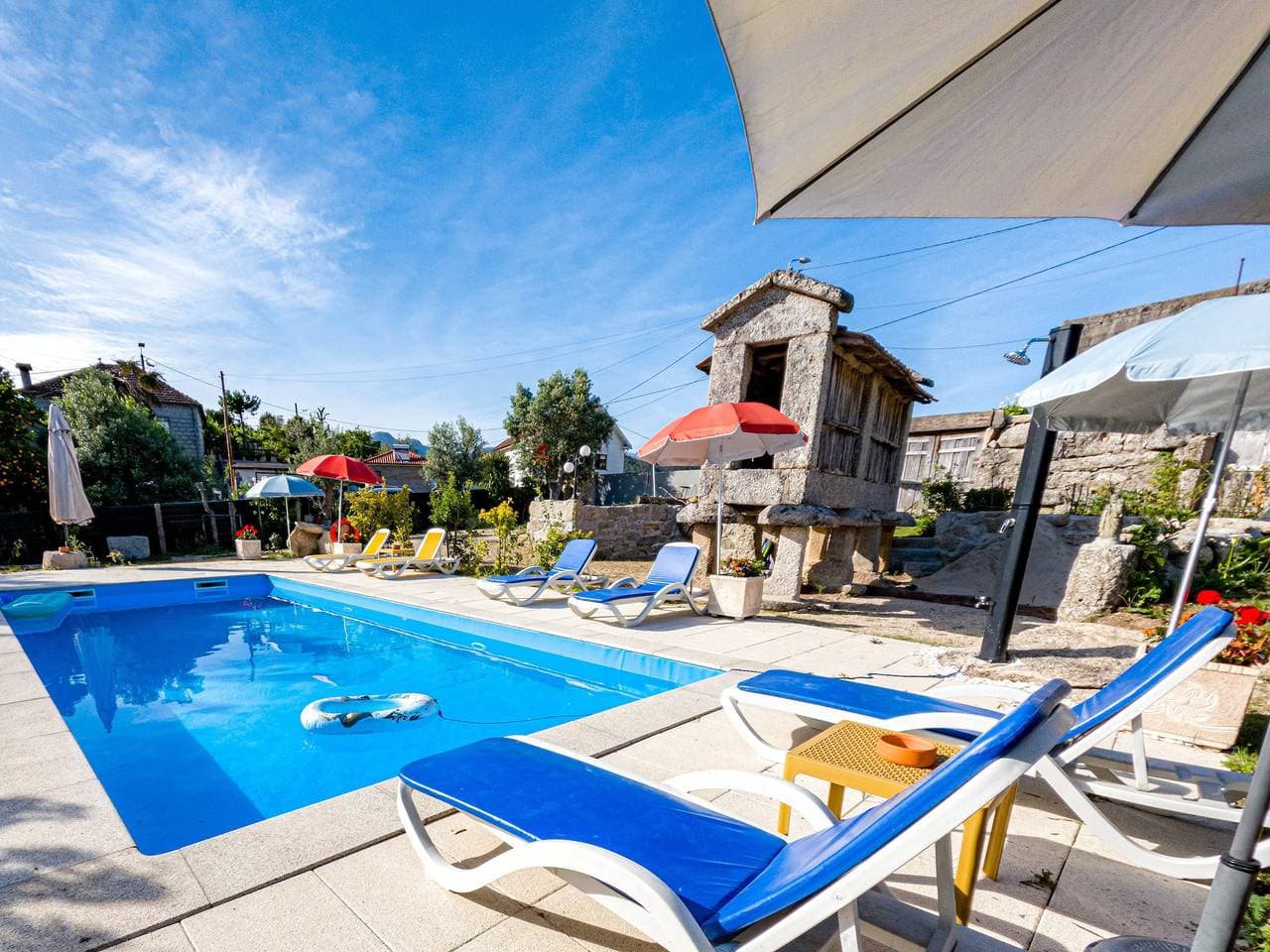 Idyllische Villa in Cova mit privatem Pool 1