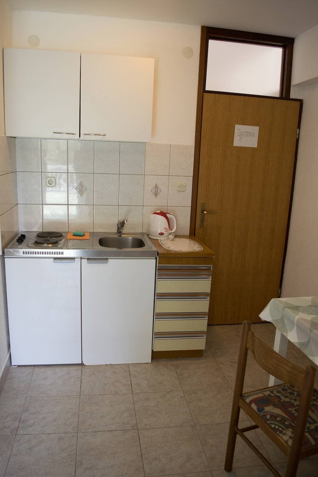 Foto 9 von 18: Studio Appartement mit Terrasse und Meerblick Lokva Rogoznica, Omis As-6005-a