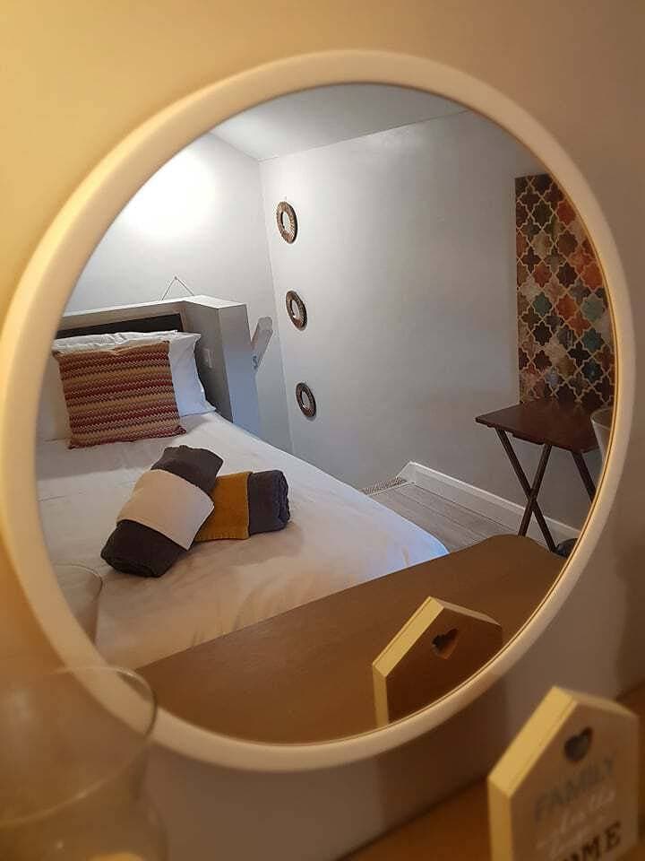 Foto 3 von 19: Magical 3-Bed Stone Built Cottage - Sleeps 6
