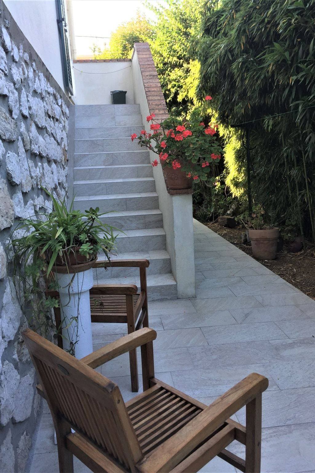 Foto 5 von 48: Wohnung "Les roses" auf einem eingemauerten Grundstück