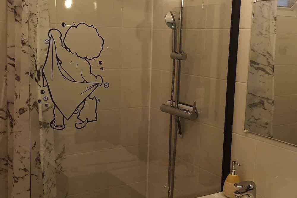 Foto 4 von 6: 15 Min From Gare Pardieu, Single Rooms In Apartment