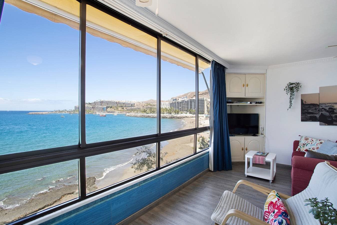 Foto 2 von 25: Ferienwohnung 'Patalavaca Beach Holidays Invest' mit Meerblick, privater Terrasse & WLAN