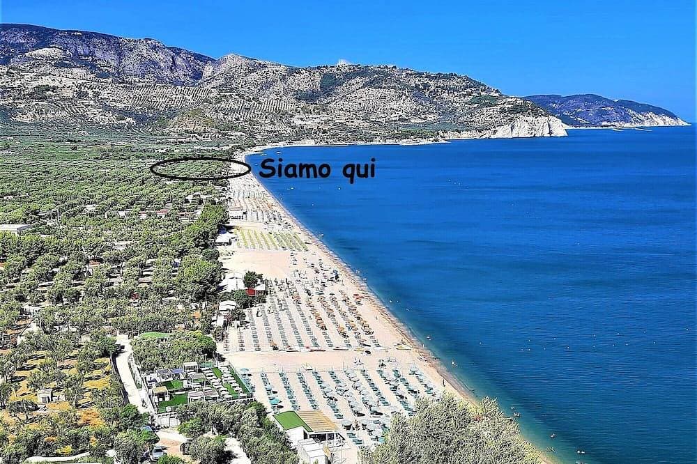 Beautiful House just a few meters from the beach and the sea in Mattinata Gargano 1