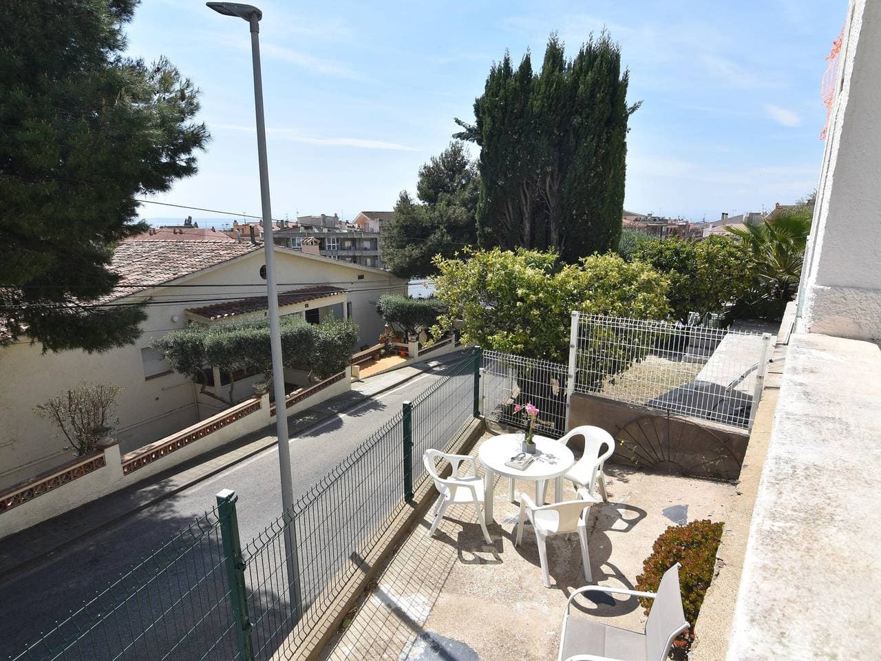 Foto 5 von 30: Charmante Maison à Roses: Près Plage et Centre, Terrasse, Parking, Comodités