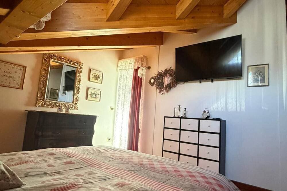 Foto 4 von 30: Comfortable attic in the hills of Trento