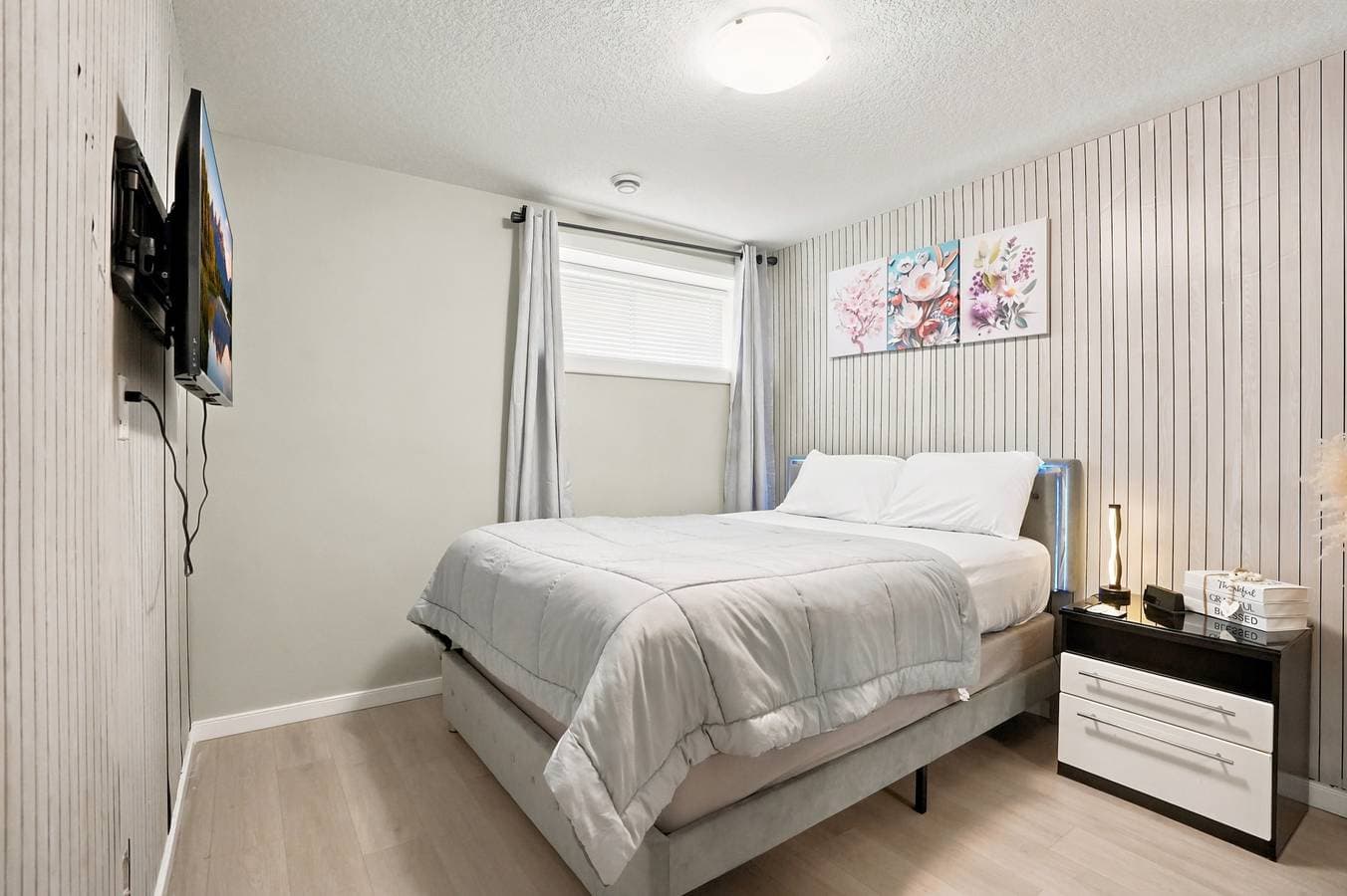 Foto 4 von 23: Gemütliches Apartment mit 1 Schlafzimmer in Calgary mit Kochnische