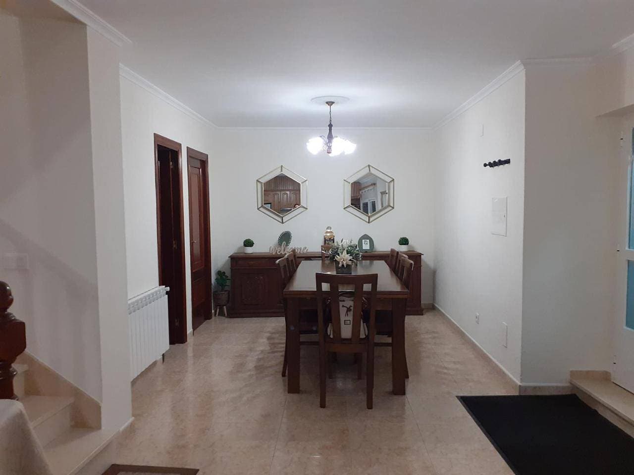 Foto 6 von 76: Three-Bedroom House