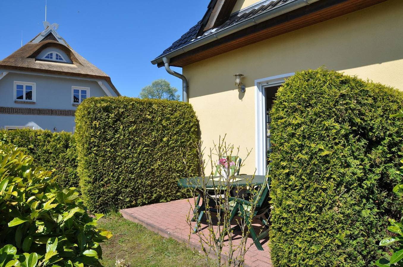 Foto 12 von 15: Sonnige Ferienwohnung mit Südterrasse und zwei Schlafzimmern in Alt Reddevitz