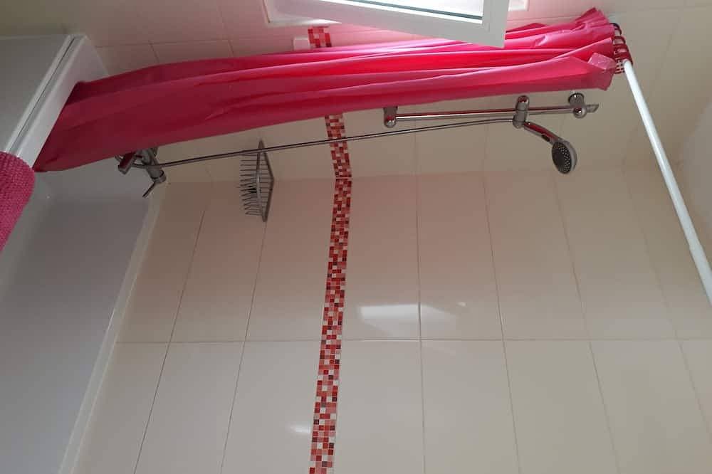 Foto 11 von 16: Liebe 2-Bett-Wohnung.  4 Personen mit WLAN, Sat-TV und Pool.