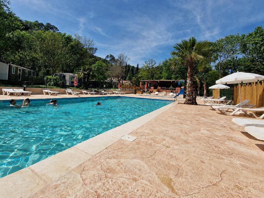 Flower Camping Les Tomasses - Lodge 5 personen - Lodge Kenya 34 m², 2 Schlafzimmer (4 bis 5 Personen... 1