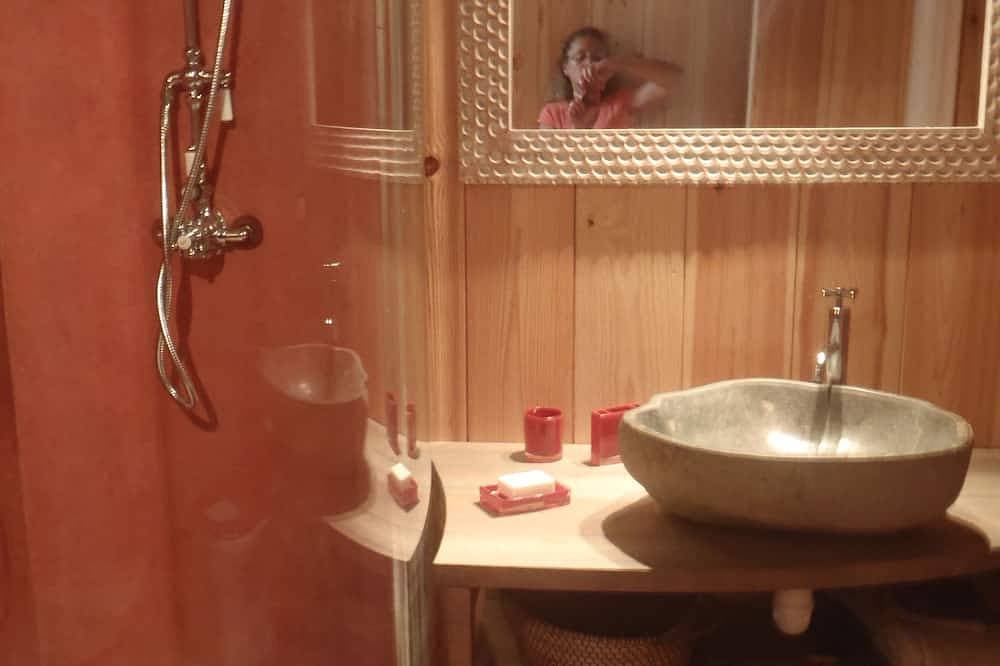 Foto 5 von 9: Cabane Ferret Capienne, 5-minute walk from the lake or ocean