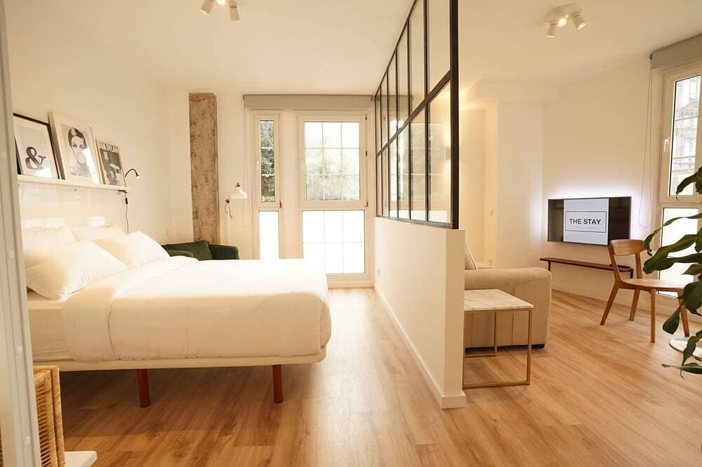 Foto 7 von 30: Apartment-Suite-Ensuite mit Dusche-Stadtblick
