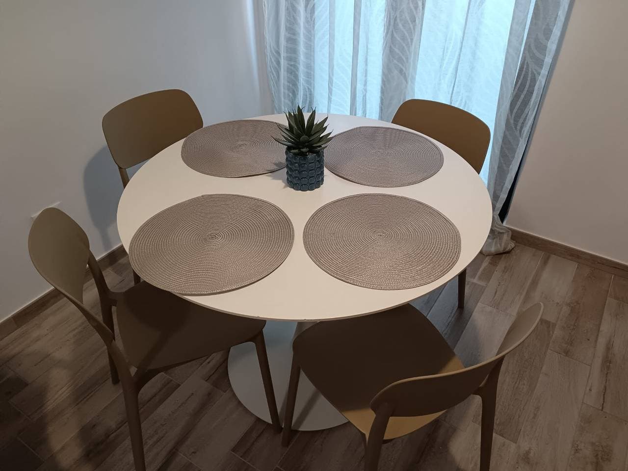 Foto 3 von 15: Ferienwohnung 'La Maison De Roland' mit WLAN und Klimaanlage