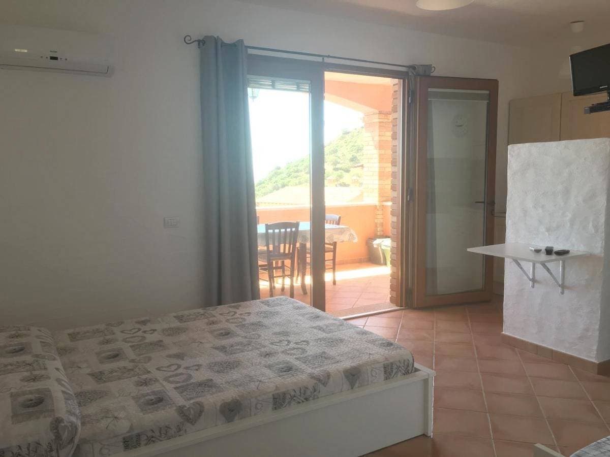 Foto 2 von 39: Studio Apartment with Sea View