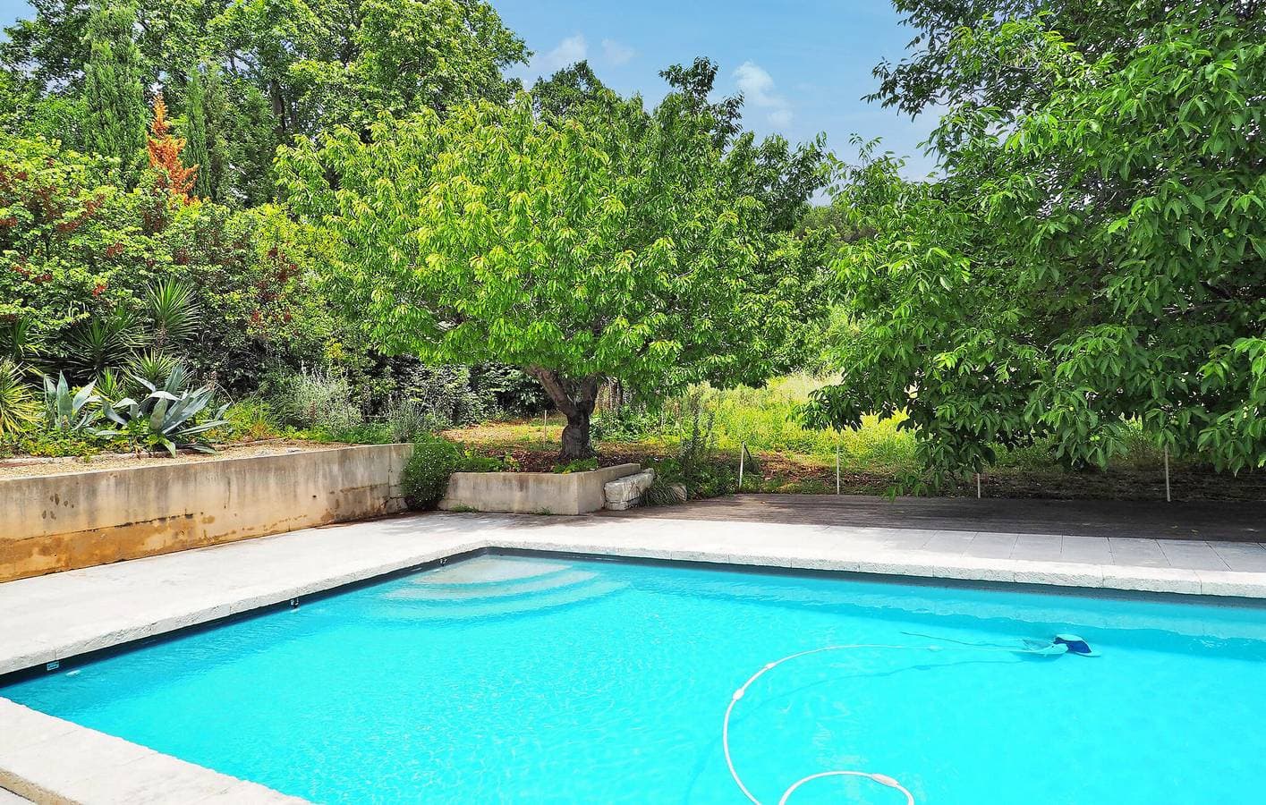 Foto 13 von 39: Modernes Apartment mit Pool, WiFi & Parkplatz | 2km zum Zentrum von Maussane