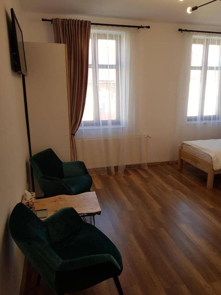 Foto 9 von 11: Triple Room with Private Bathroom