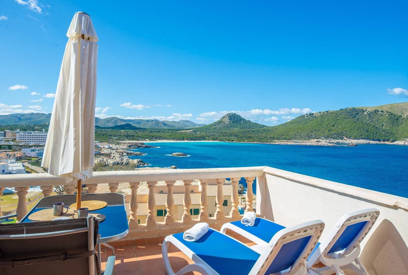 Foto 8 von 29: Perleta - Fantastisches Penthouse mit Meerblick, Pool und kostenloses WLAN