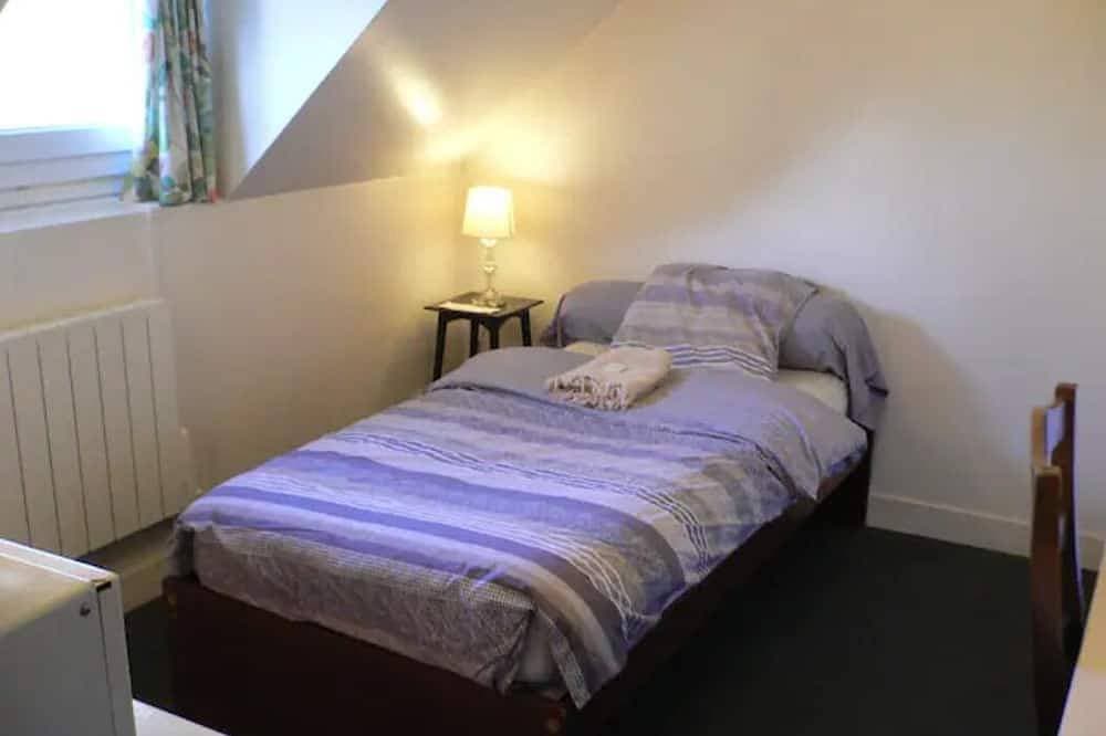 Foto 12 von 25: Große freistehende komfortable Zimmer