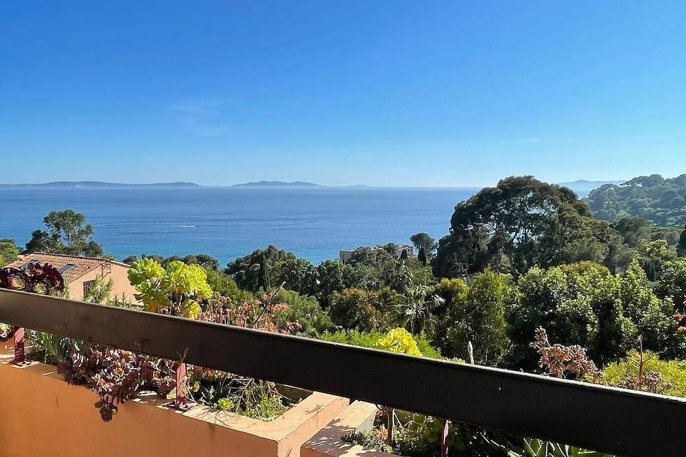 2 Rooms Exceptional Sea View 5 min Walk From Beach And Rayol Village (Var) 1
