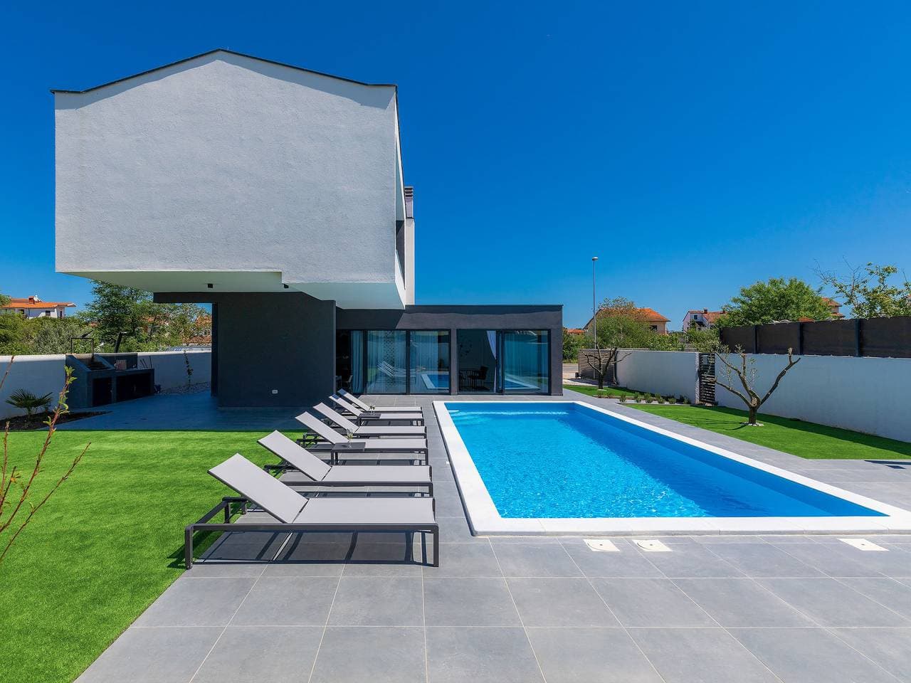 Moderne Villa Dots n' Stripes 1
