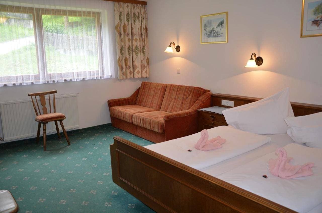 Foto 5 von 7: Budget Double Room 08