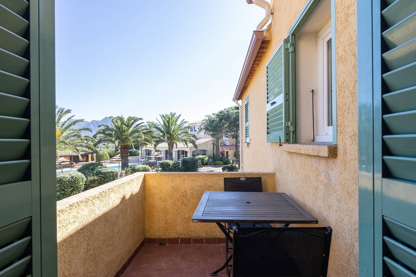 Foto 3 von 20: Einzimmerwohnung "Dans Résidence Avec Piscine" mit gemeinsamem beheizten Pool und WLAN