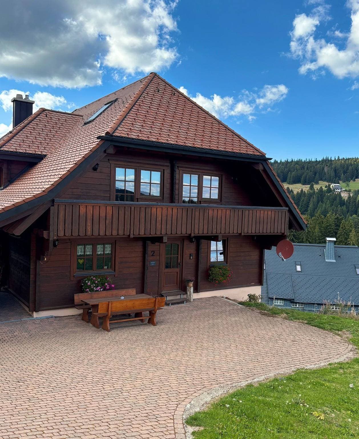 Ferienwohnung Weideblick - Ferienwohnung Weideblick, 80 qm, 2 Schlafzimmer, 2 Balkone, Terrasse, max. 4 Personen