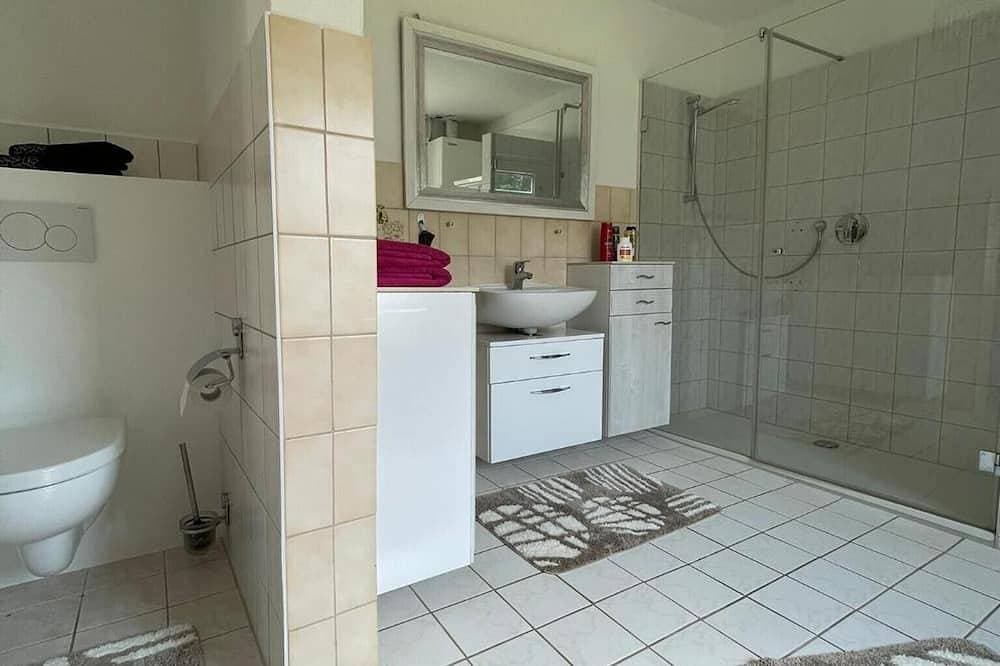 Foto 8 von 30: Ferienhaus 'Auszeit am Schweriner See' mit Terrasse, Garten und WLAN