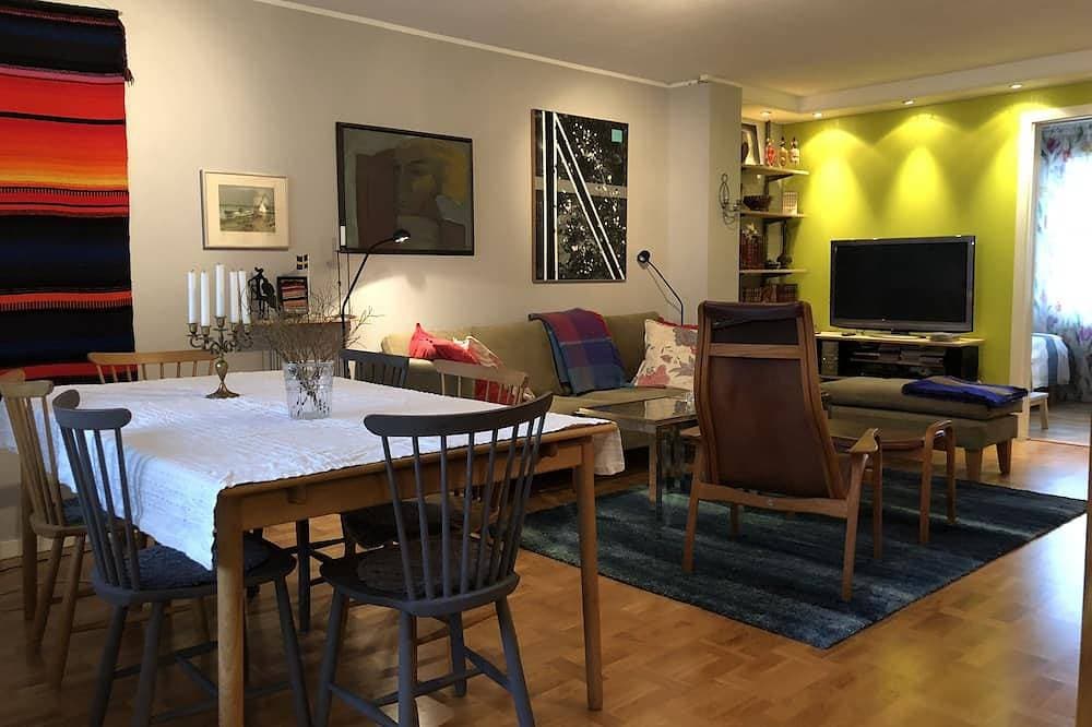 Helle und gemütliche Wohnung in einer zentralen und beliebten Gegend neben den wichtigsten Messen un... 1