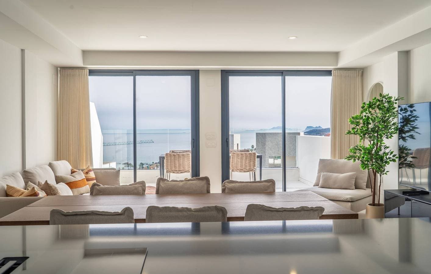Foto 4 von 32: Ferienwohnung für 4 Personen mit Meerblick