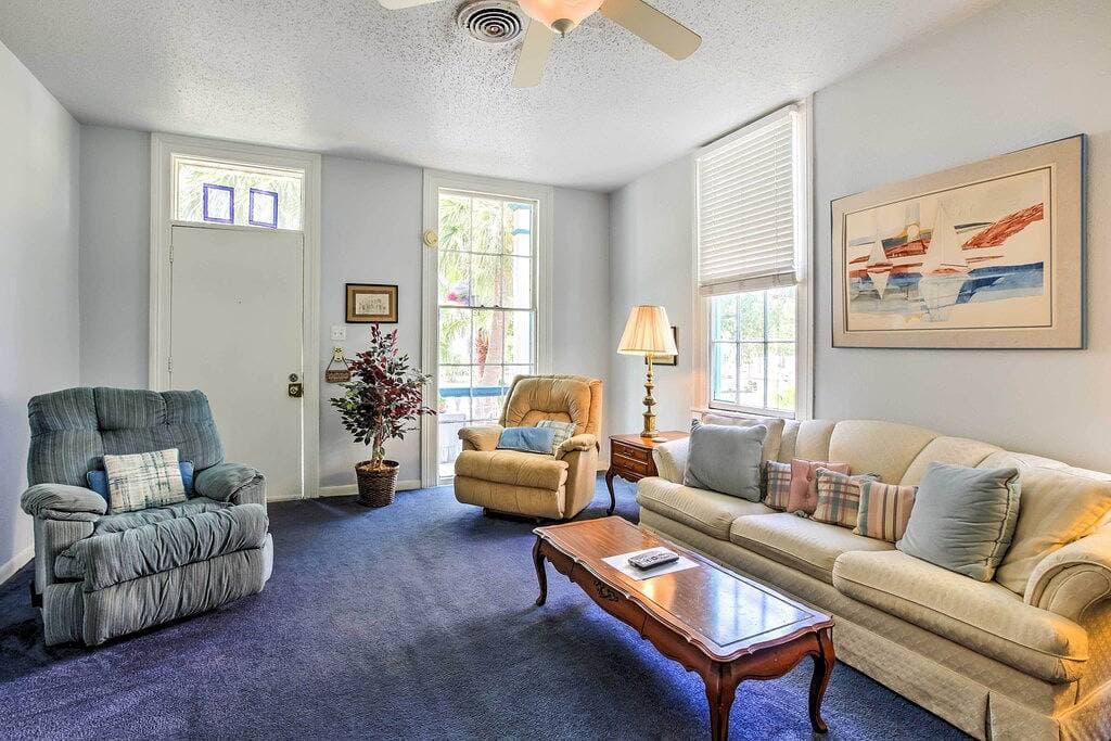 Foto 8 von 27: Lavish Galveston Apartment - 6 Blocks zum Strand!