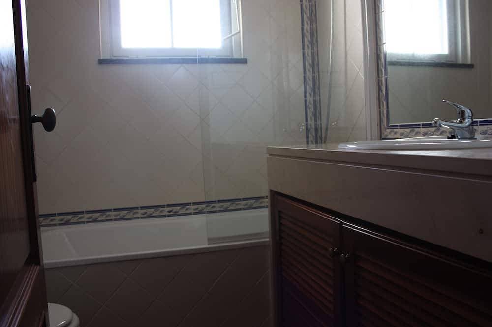 Foto 5 von 16: Apartment mit Gemeinschaftspool, Landschaftsgärten, Wi-Fi