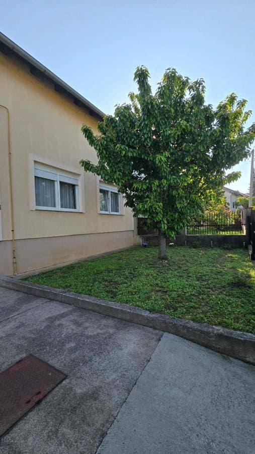 Foto 4 von 30: Three-Bedroom Villa