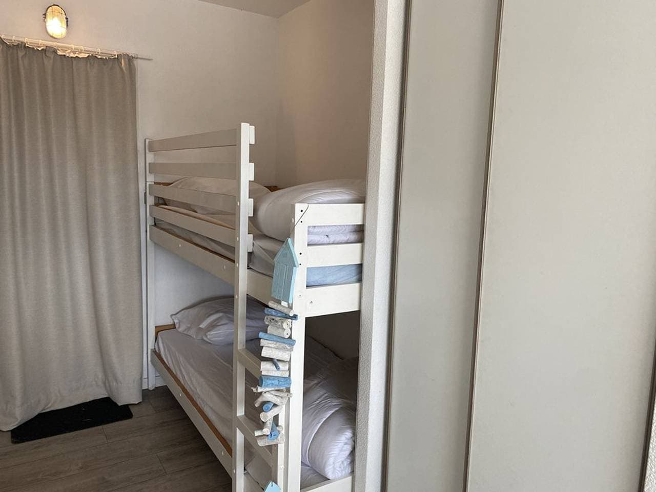 Foto 6 von 11: Gemütliches Studio-Kabine, Klimaanlage, Hafenblick in Capbreton