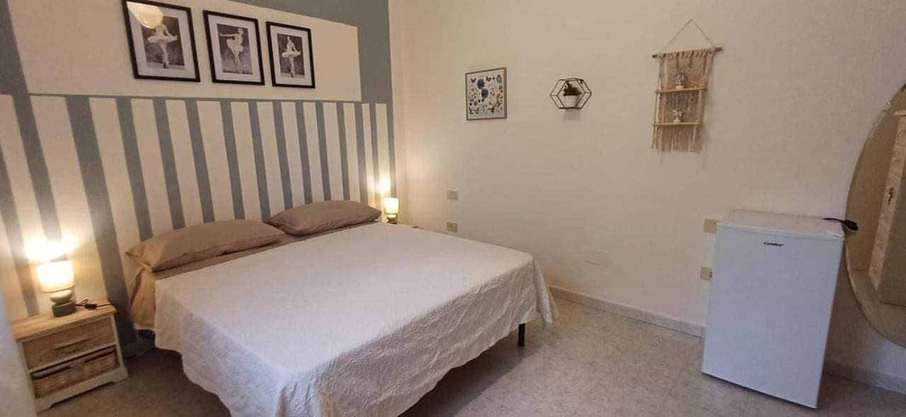 Foto 2 von 9: Double Room with Private External Bathroom