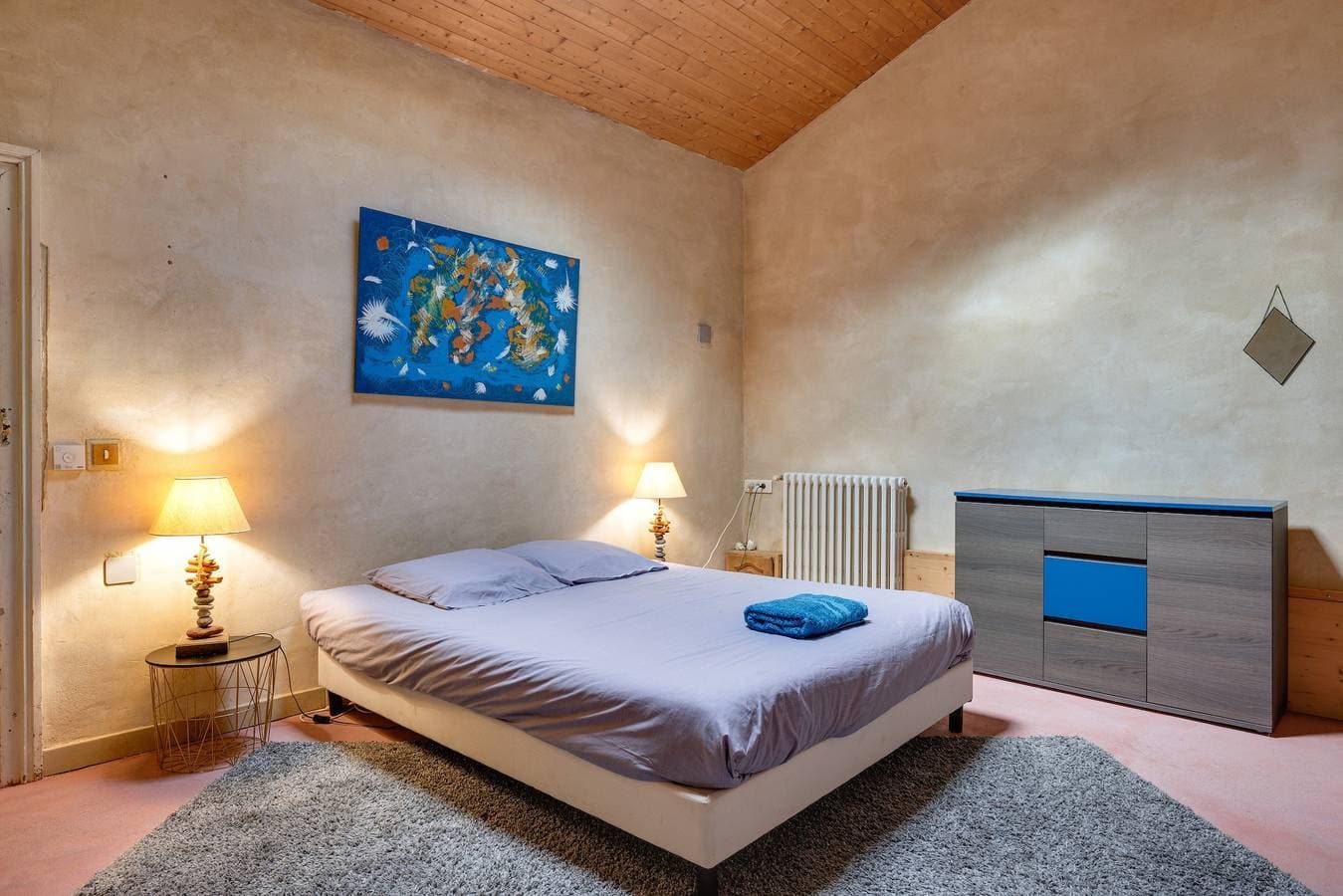Foto 13 von 26: Le Fil Rouge – Ein gemütliches Ferienhaus zwischen Stein und Design auf dem Land