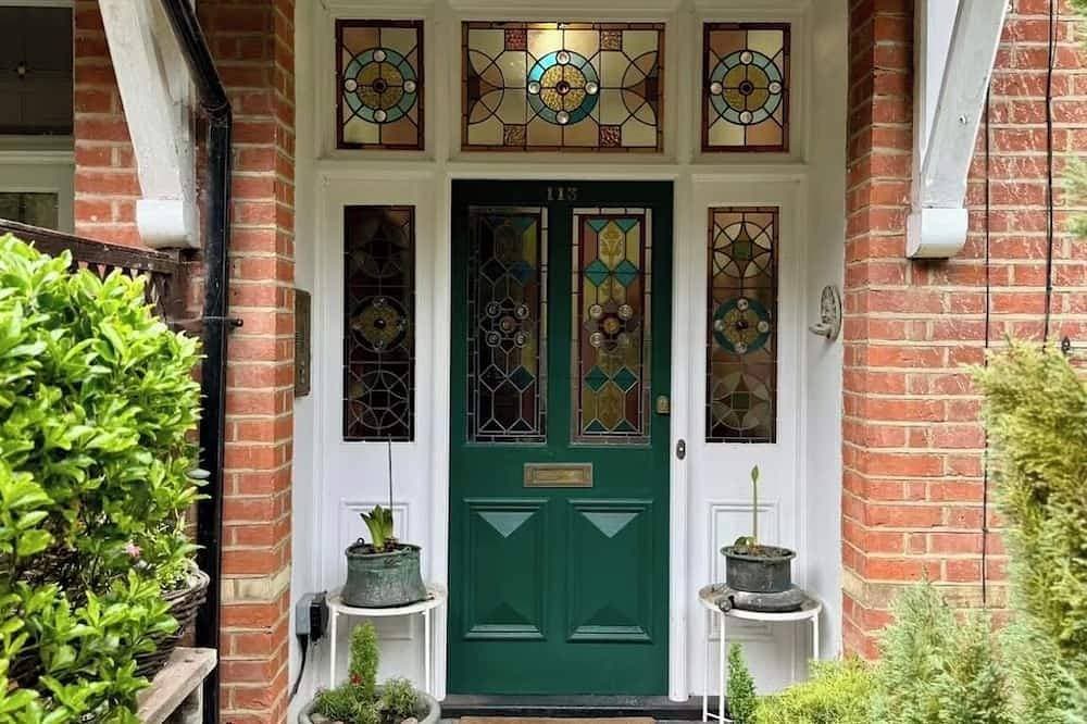 Foto 7 von 10: Charming village apartment in Surrey England