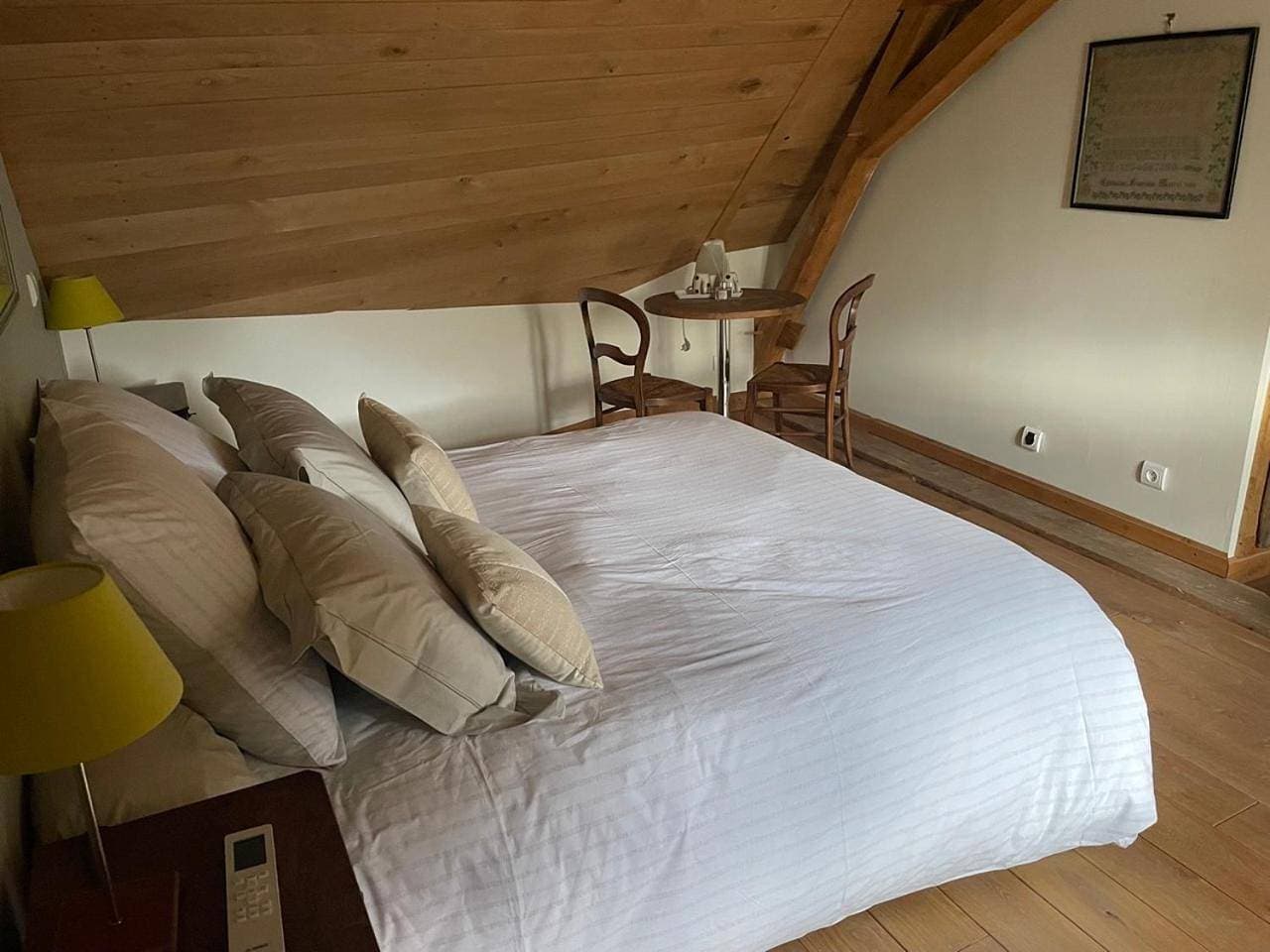 Foto 9 von 10: Double Room