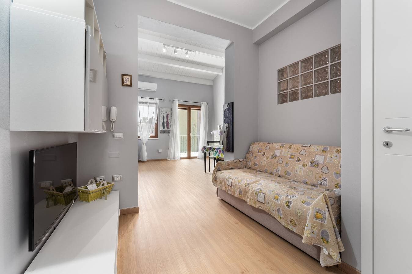 Foto 7 von 25: Apartment 'Di Pina' mit privater Terrasse, Gemeinschaftsgarten und Klimaanlage