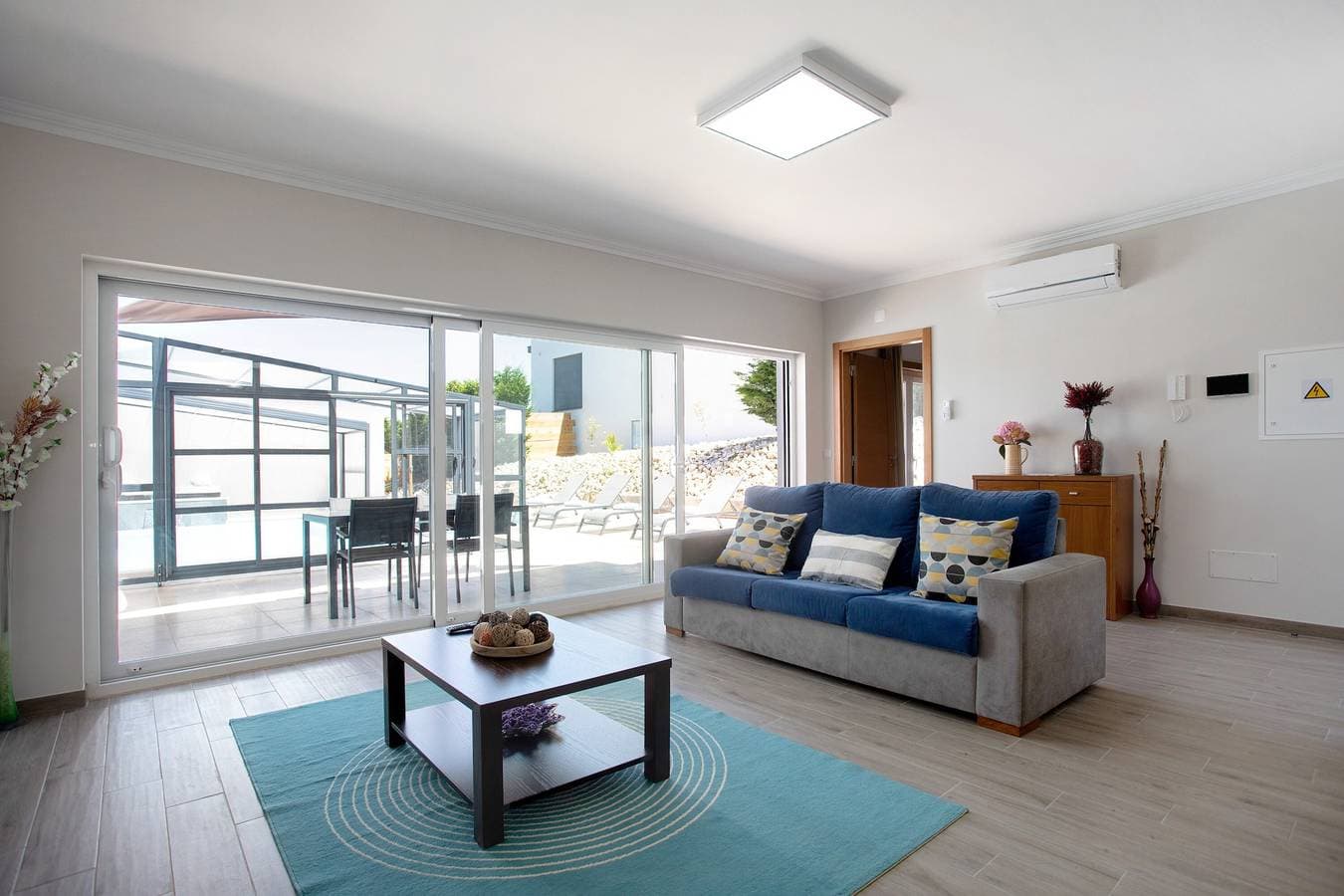 Foto 4 von 28: Villa 'Flor' mit beheiztem Pool, Whirlpool, Wi-Fi und Klimaanlage