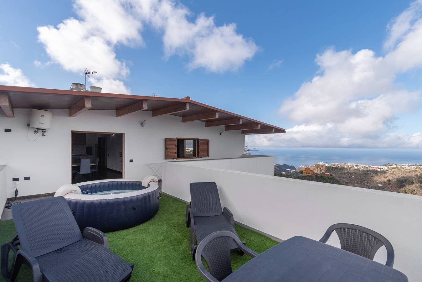 Foto 2 von 35: Ferienhaus 'Vv El Mirador' mit Meerblick, WLAN und Klimaanlage