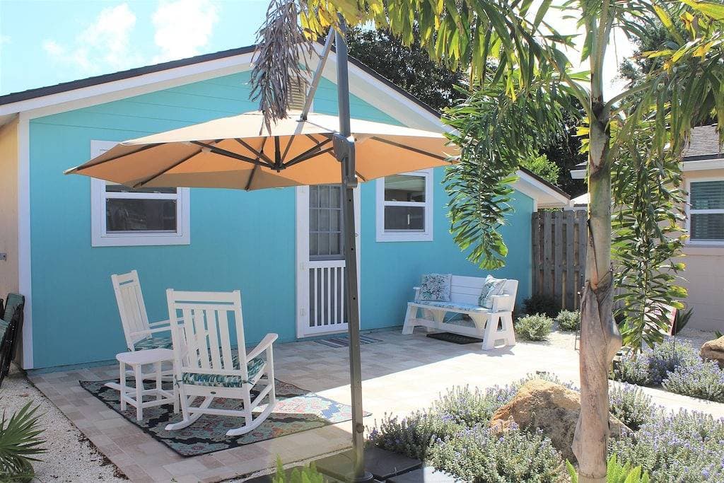 Foto 9 von 27: Beachy Guest Cottage !!