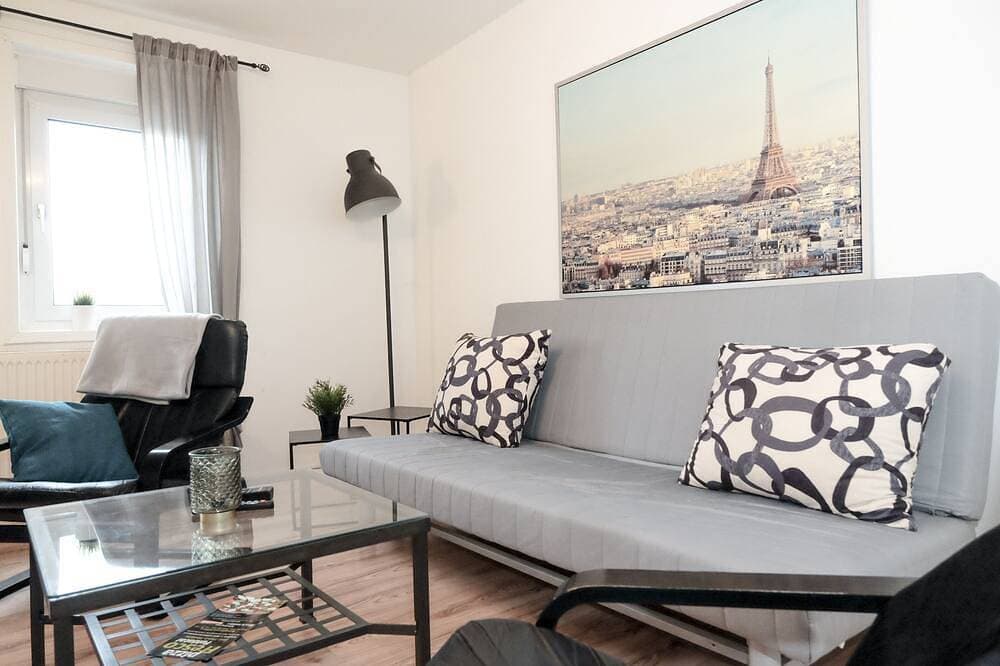P1 - Großes Apartment vor den Toren Kassels 1