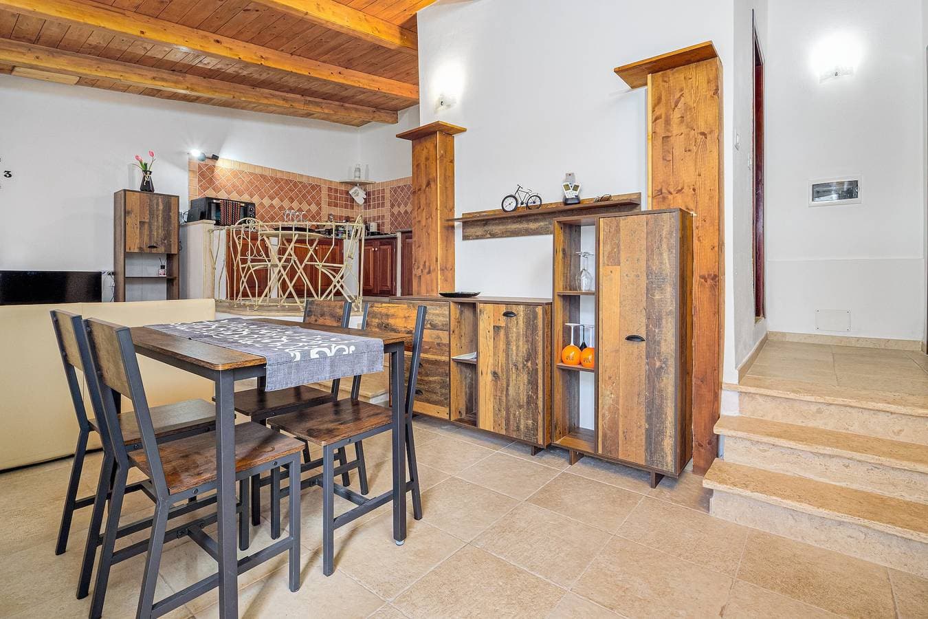 Foto 5 von 26: Ferienhaus „Elia’s House“ mit privater Terrasse, WLAN und Klimaanlage