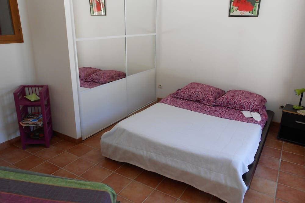 Foto 2 von 8: Zwischen Monaco und Cannes 2-Zimmer-Villa mit privatem Pool in ruhiger Lage