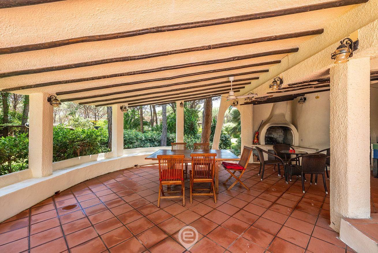 Foto 4 von 45: Villa für 5 Personen mit Garten