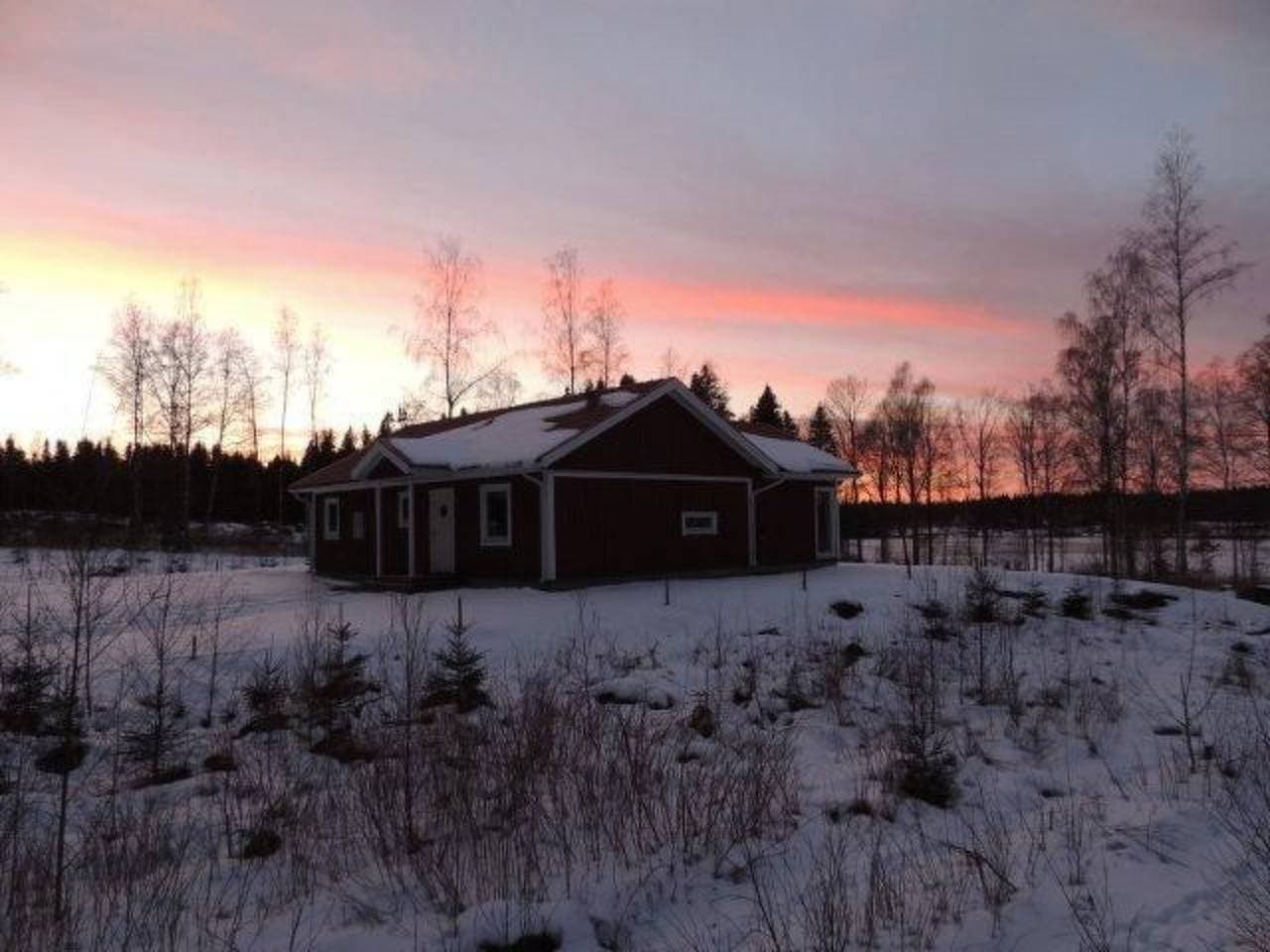 Foto 5 von 51: Modernes Haus mit hellem Dekor, mit Blick auf den See