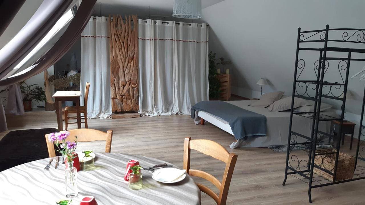 Foto 3 von 9: Triple Room with Bathroom